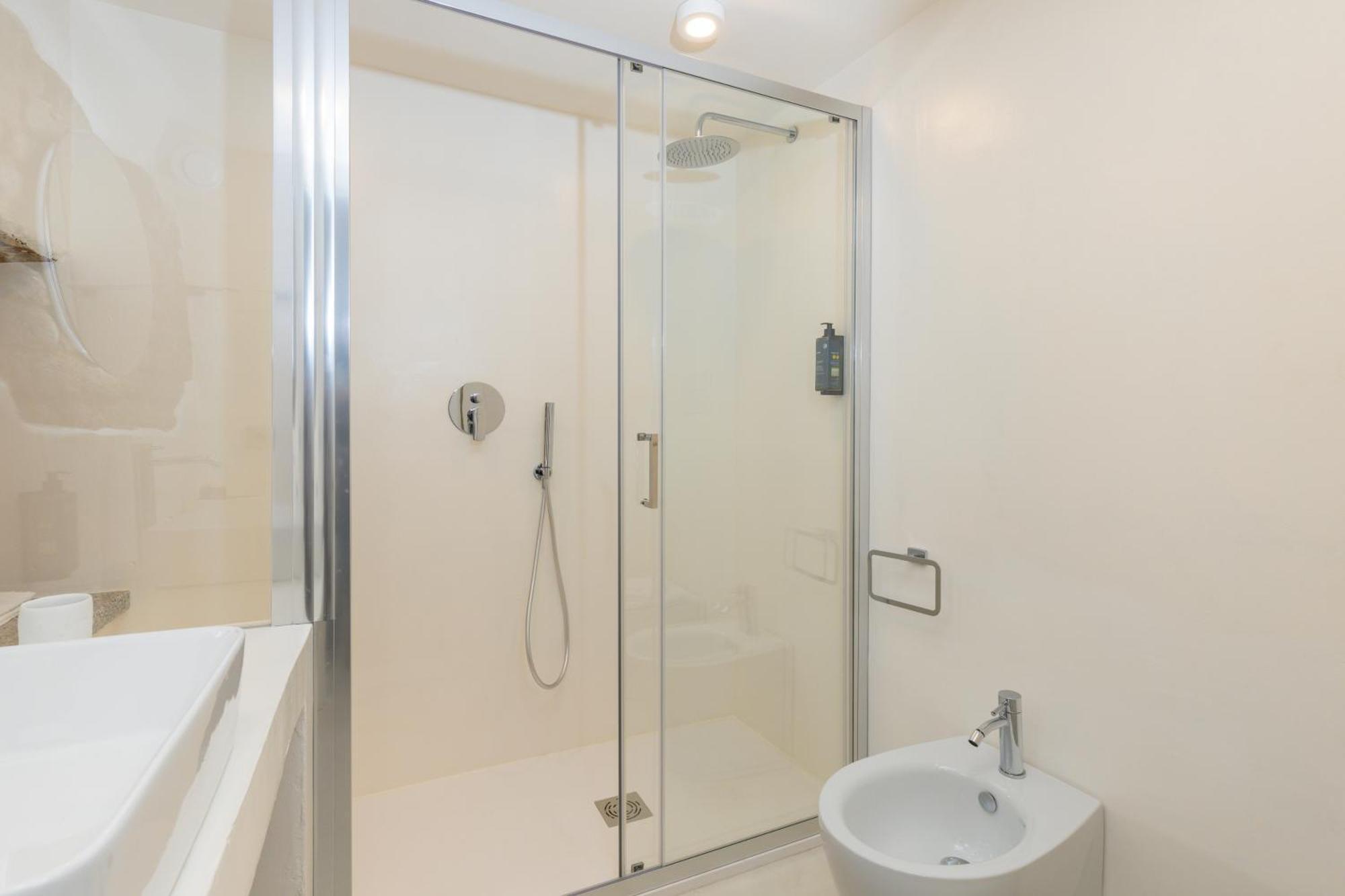 Ausentu Guest House Tortolì Dış mekan fotoğraf