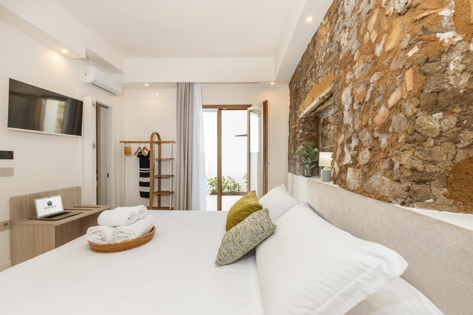 Ausentu Guest House Tortolì Dış mekan fotoğraf