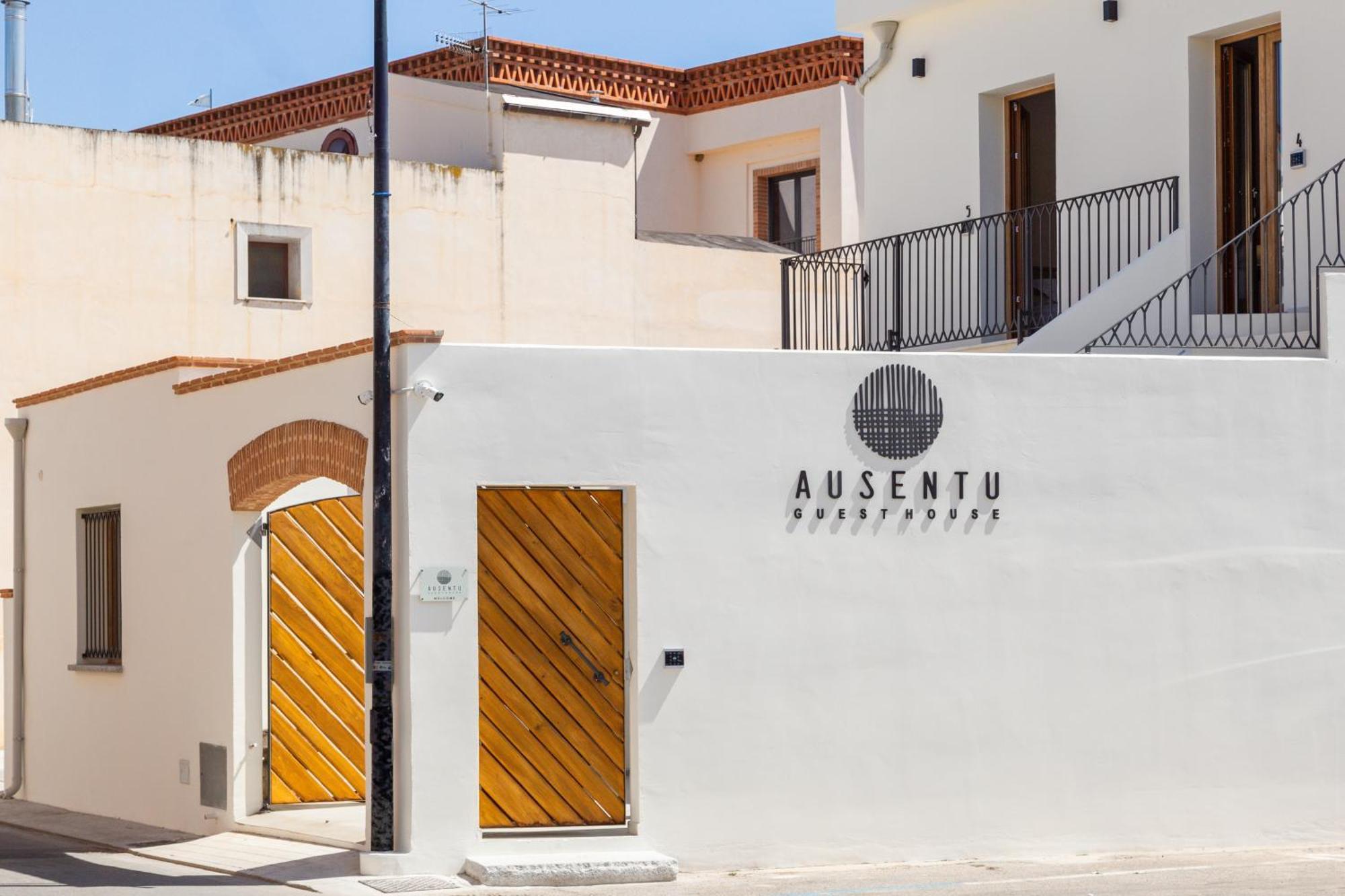 Ausentu Guest House Tortolì Dış mekan fotoğraf