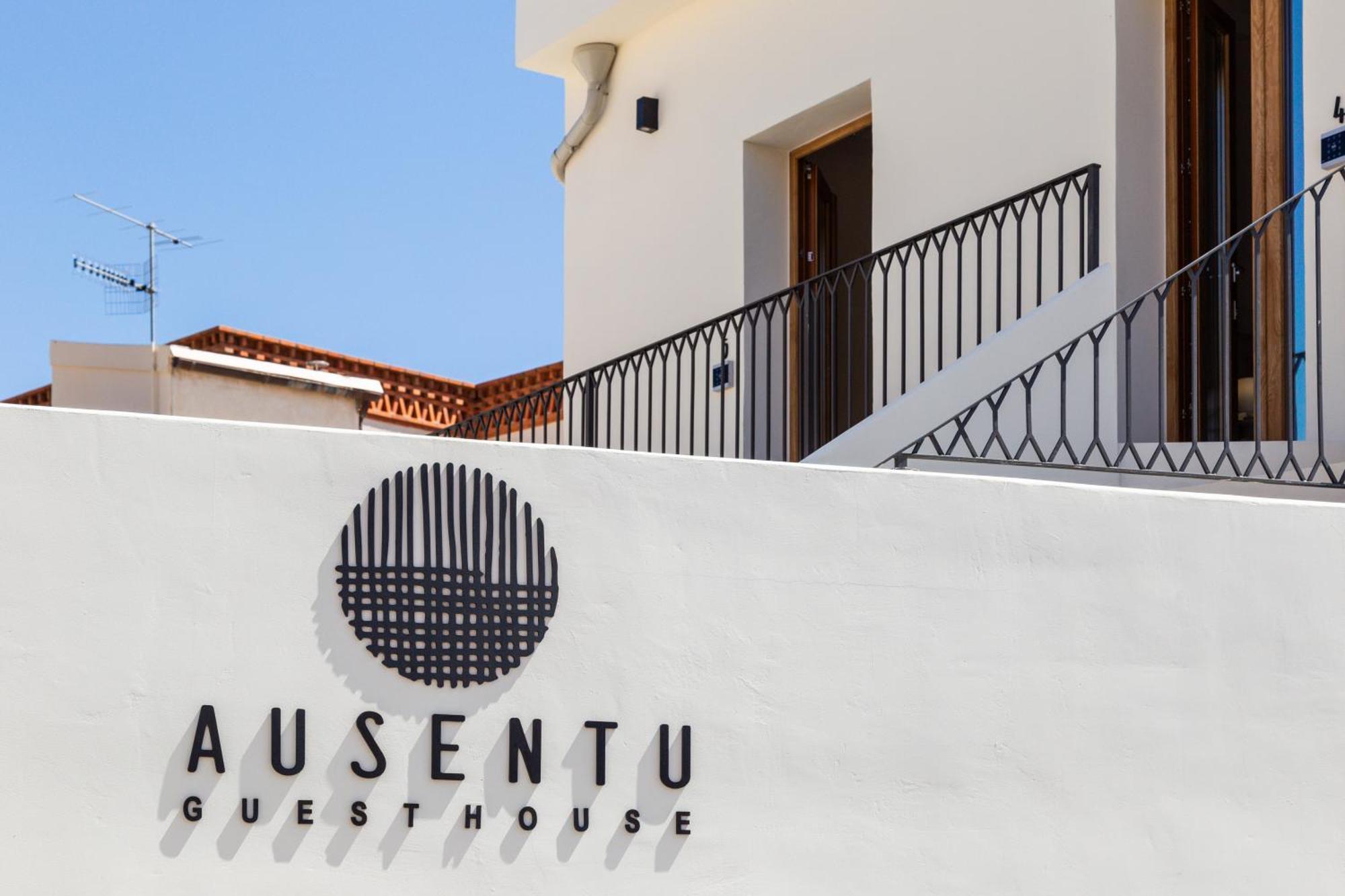 Ausentu Guest House Tortolì Dış mekan fotoğraf
